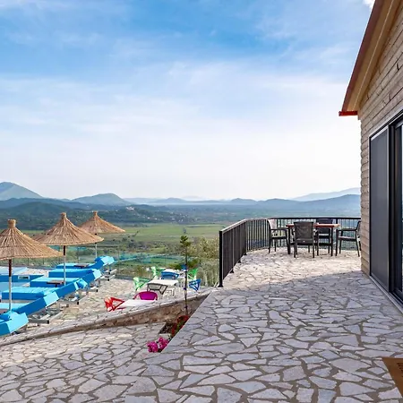 Dreamy Farm * Sarandë