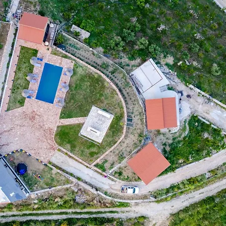 Dreamy Farm Sarande